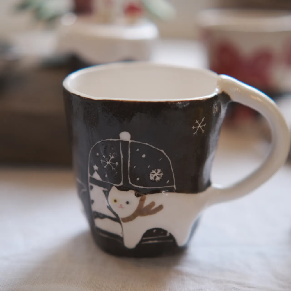 Handcrafted Ceramic Cat-Handle Mug (7.4 fl oz)