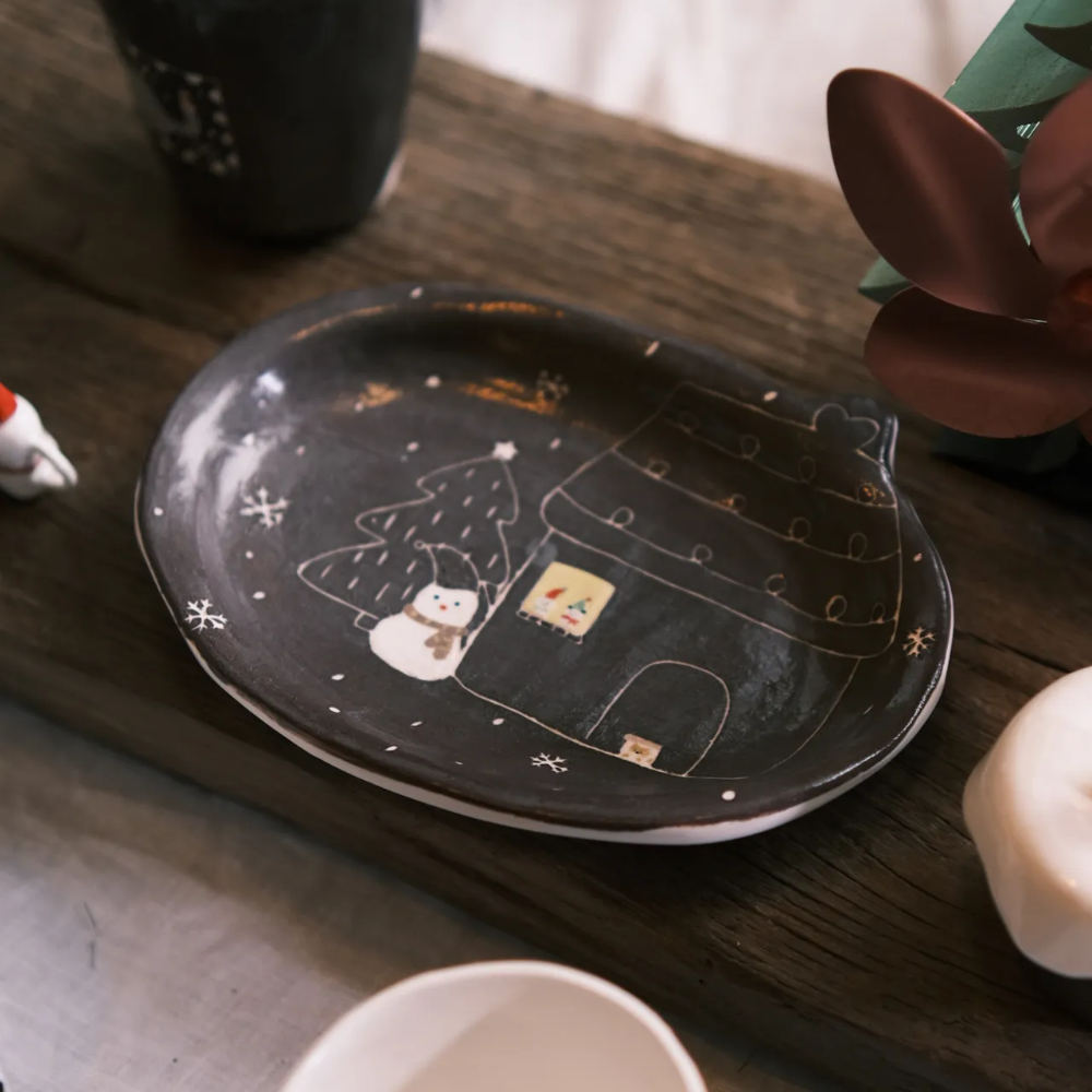 Handcrafted Ceramic Cat-Handle Mug (7.4 fl oz)